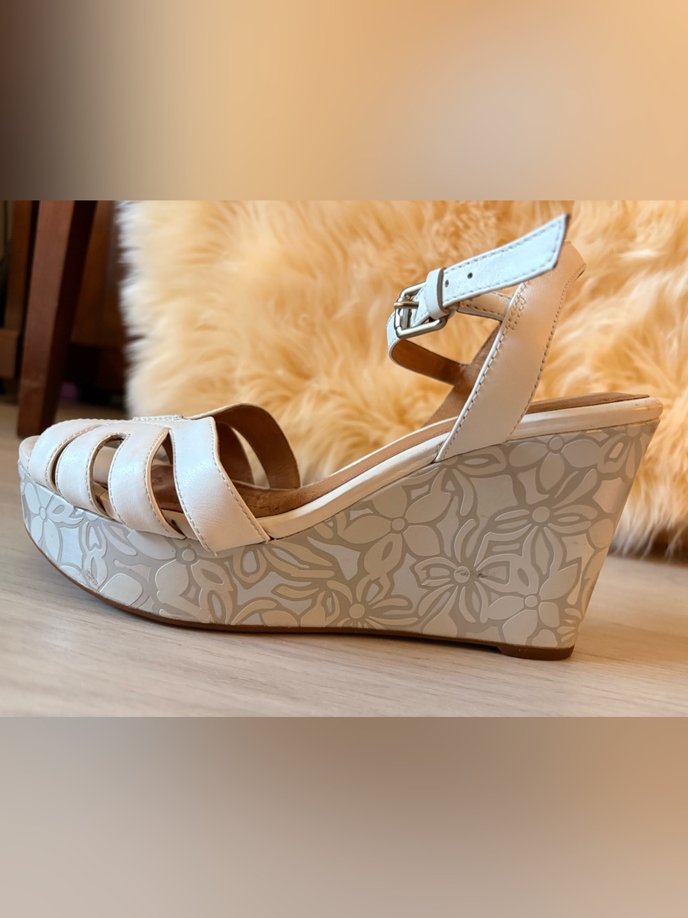 Women's White Wedge Clarks Artisan Sandals - Strappy Ankle Strap - Picture 6 of 12